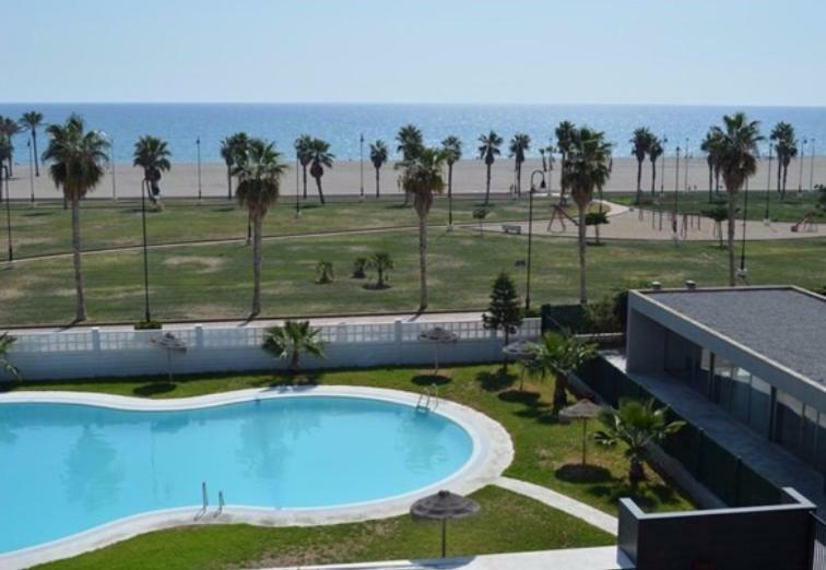 Apartamento Lujo, Primera Linea Playa, Garaje, Wifi, Piscina Climatizada Рокетас-де-Мар Экстерьер фото