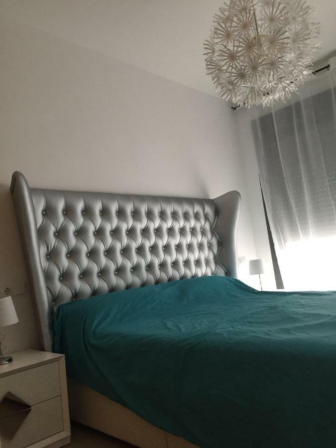 Apartamento Lujo, Primera Linea Playa, Garaje, Wifi, Piscina Climatizada Рокетас-де-Мар Экстерьер фото