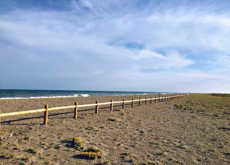 Apartamento Lujo, Primera Linea Playa, Garaje, Wifi, Piscina Climatizada Рокетас-де-Мар Экстерьер фото
