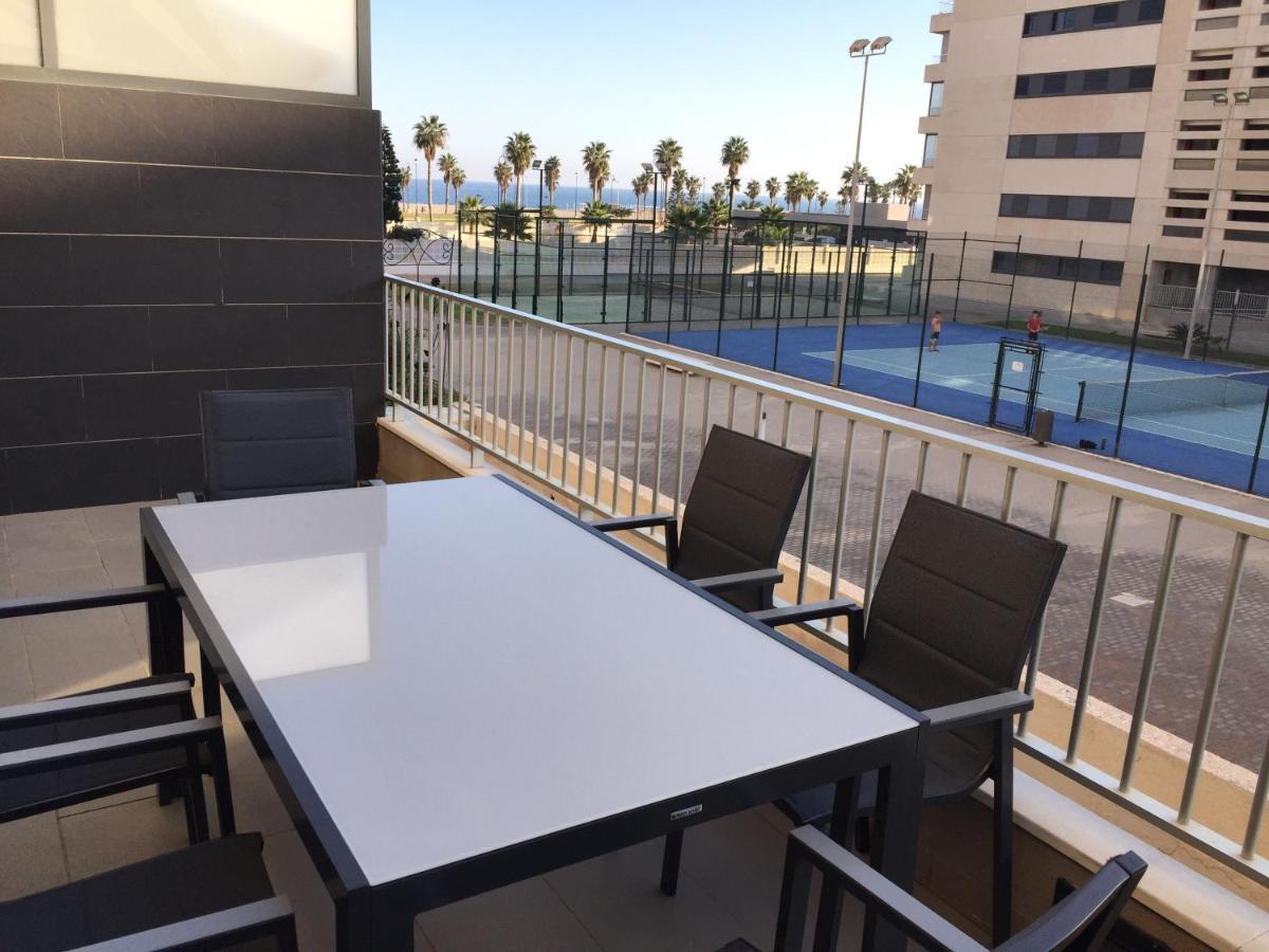 Apartamento Lujo, Primera Linea Playa, Garaje, Wifi, Piscina Climatizada Рокетас-де-Мар Экстерьер фото